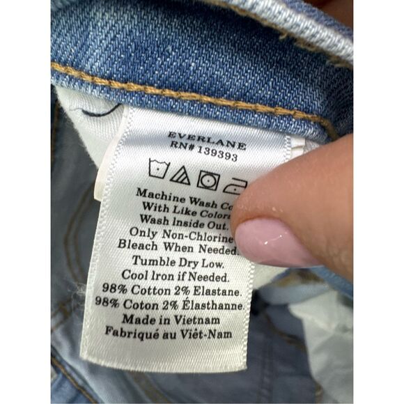 Everlane Womens Light Faded Blue Raw Hem Straight Leg Kick Crop Denim Jeans Size - Picture 12 of 12